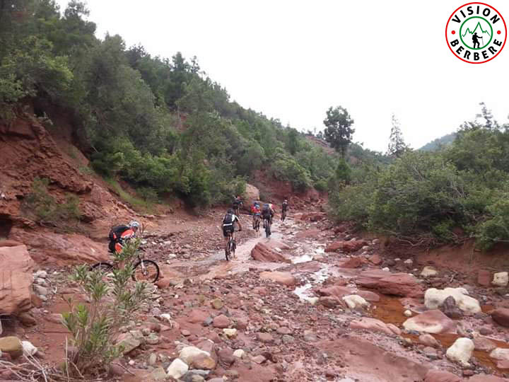 Découverte de la vallée des roses en VTT